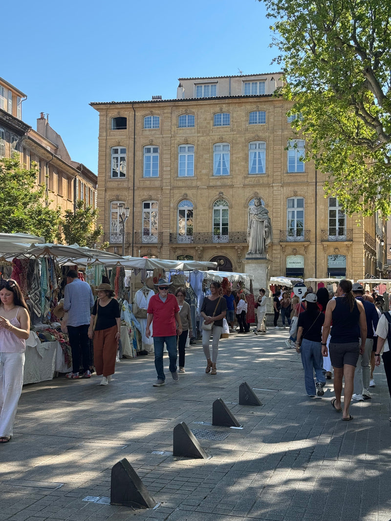 Bringing Home Beautiful Things: Saturday Morning in Aix-en-Provence