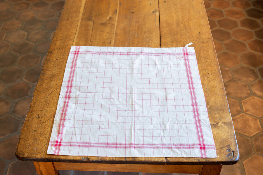 Vintage Red Checked Torchon